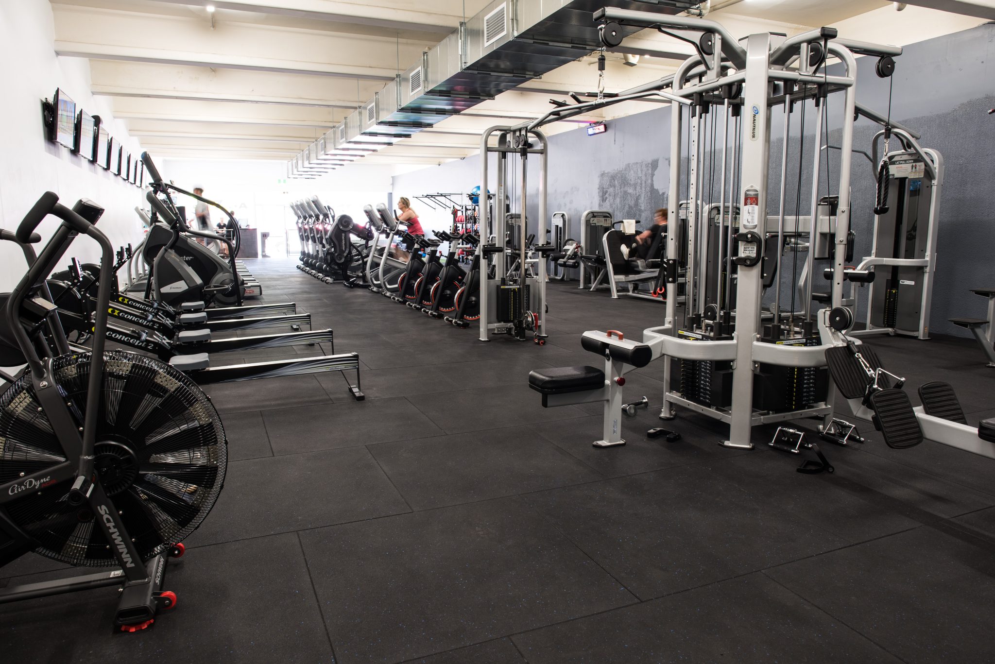 Portfolio-Revo-Fitness-Victoria-Park-HiRes-04