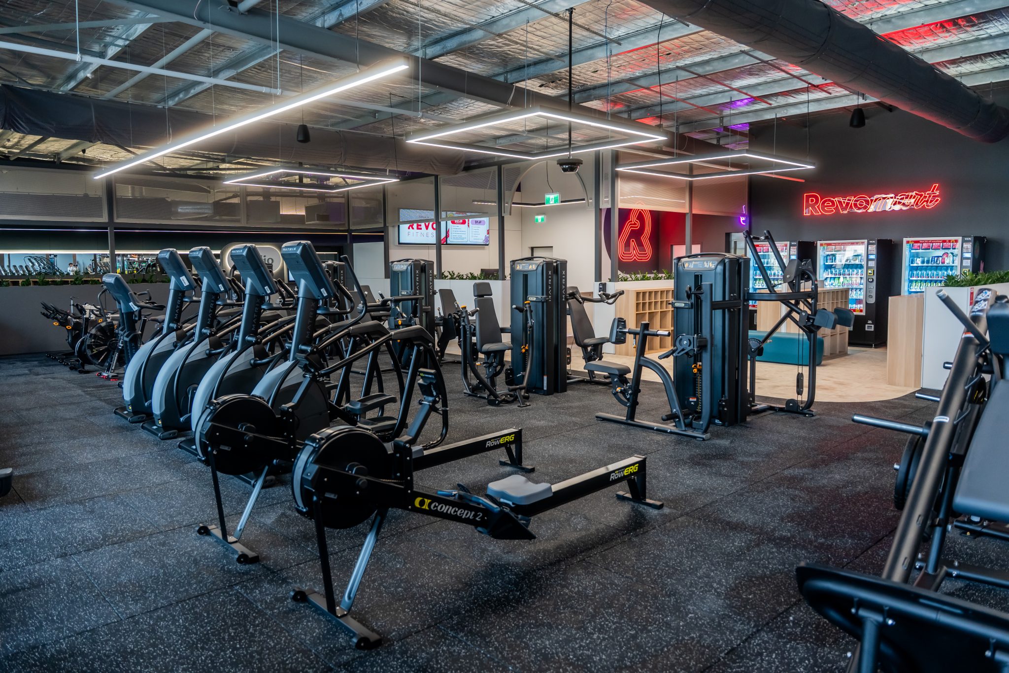 Portfolio-Revo-Fitness-Woodbridge-HiRes-04