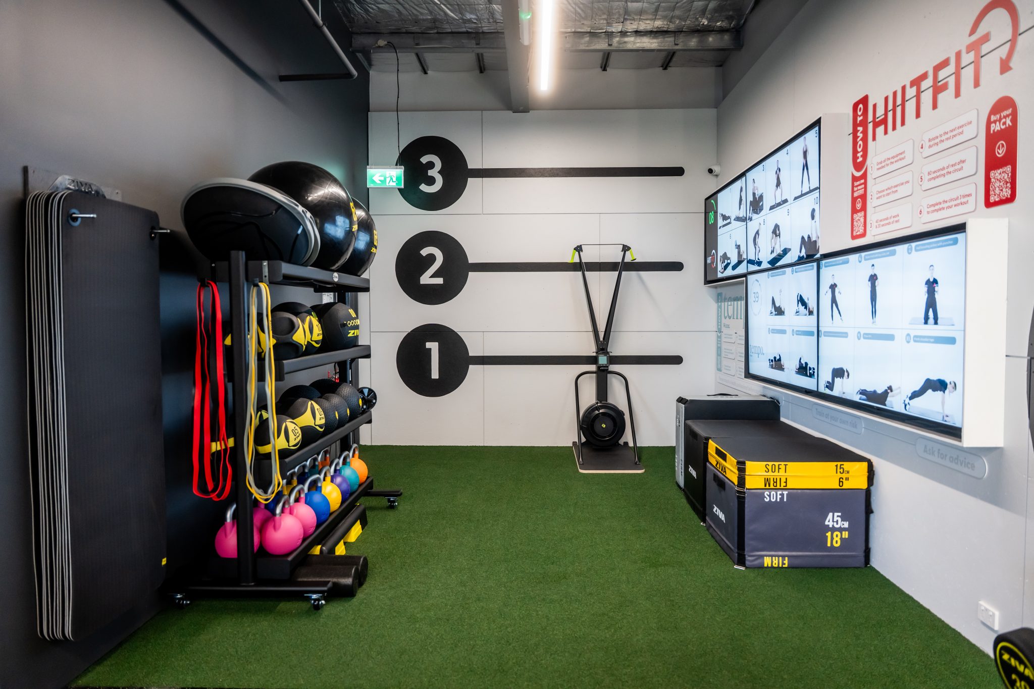 Portfolio-Revo-Fitness-Woodbridge-HiRes-10