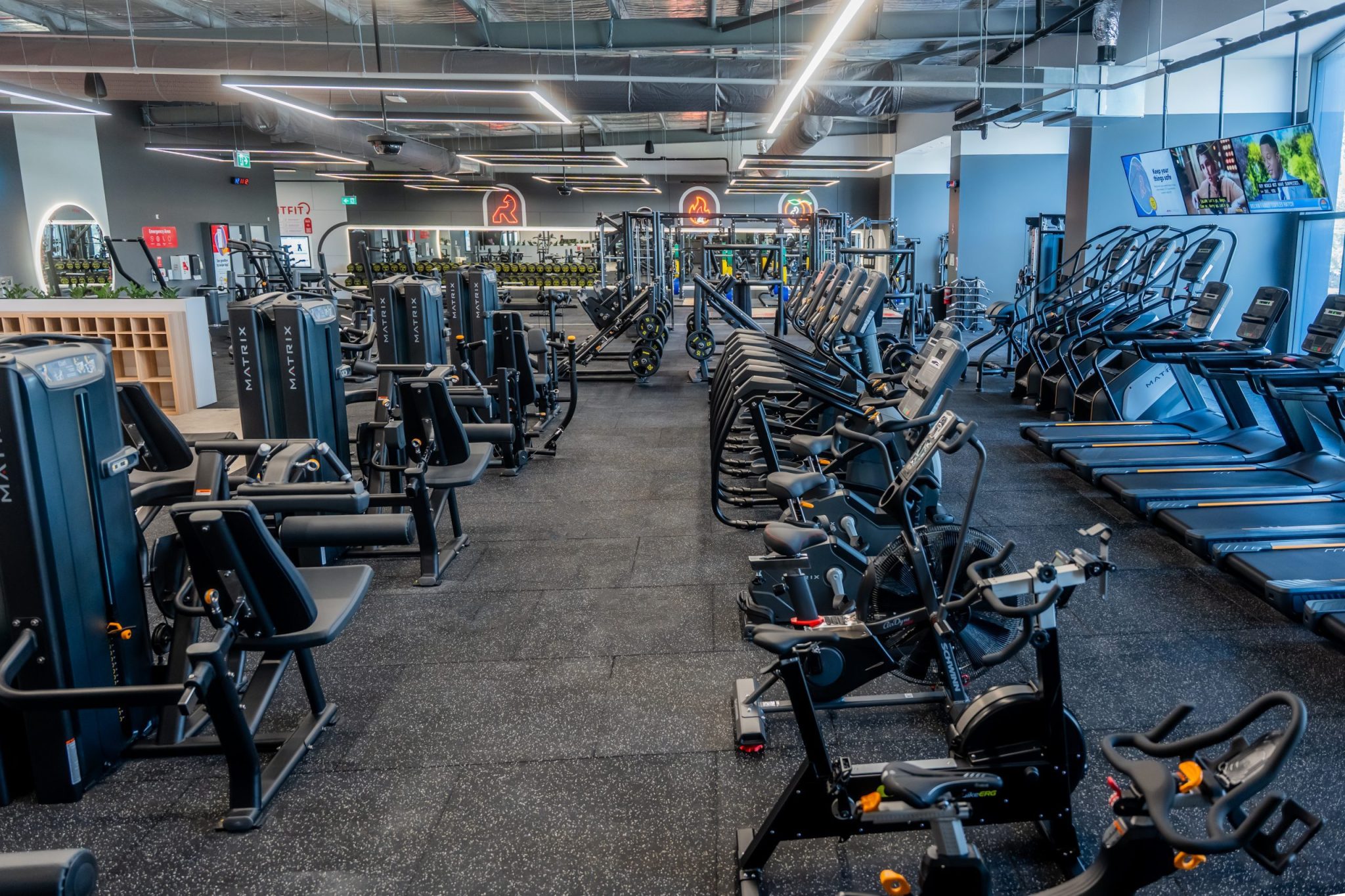 Portfolio-Revo-Fitness-Woodbridge-HiRes-12